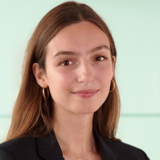 Rose Aragon, Hogan Lovells